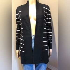 Métaphore cardigan black and sand stripes